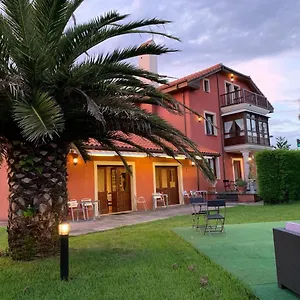 Maison d'hôtes De, Suesa
